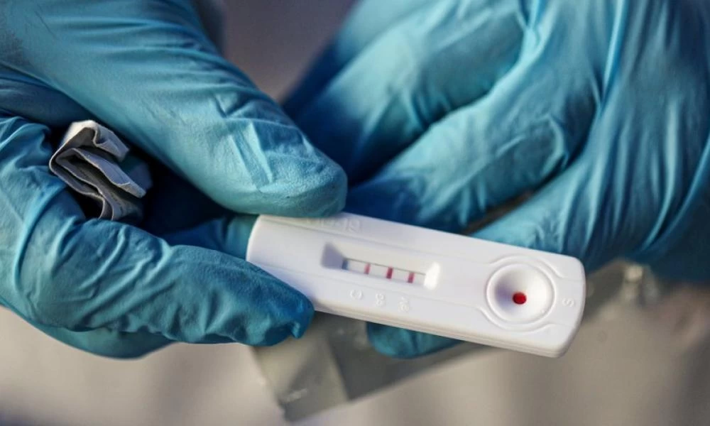 Κορονοϊός: Φτιάχνουν νέο rapid test που θα ανιχνεύει και τον χρόνο μόλυνσης